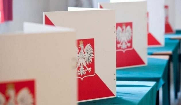 Exit polls. Bojkot referendum i szansa na rządy dla opozycji. Konfederacja mówi o porażce