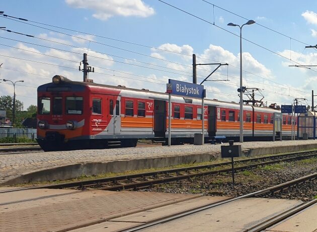 Pociągi wracają na tory. Koniec z komunikacją zastępczą [ZMIANY]