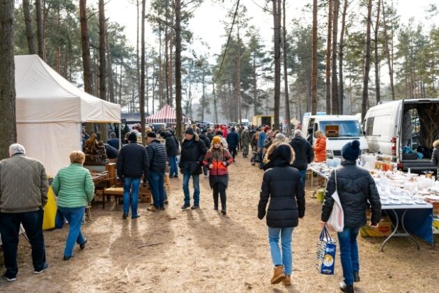 Kwietniowy jarmark na Czarciej Polanie. Co możemy kupić w Kiermusach?