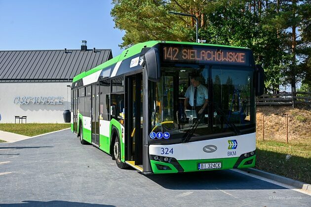 Protest rolników. Odwołane i skrócone trasy autobusów BKM, PKS, Plus Bus [SZCZEGÓŁY]