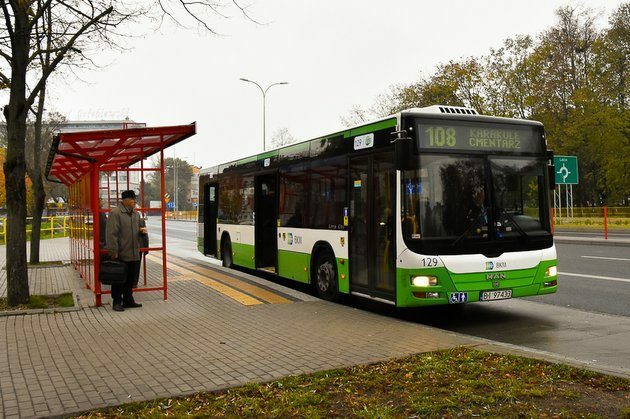 Utrudnienia drogowe i zmiany w kursowaniu autobusów BKM [LISTA]