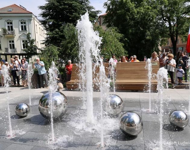 Odświeżony Skwer im. Pawła Adamowicza oficjalnie otwarty. Nie zabrakło atrakcji [ZDJĘCIA]