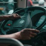 W Białymstoku kierowca autobusu PKS Nova uderzył w budynek mieszkalny