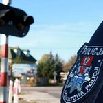 Położył deski na torowisku. To mogło skończyć się tragicznie