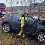 Tragedia w Wigilię. Kierowca uderzył w drzewo, nie żyje 