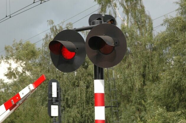 Rekonstrukcja bitwy i prace na przejeździe kolejowym. Sprawdź utrudnienia