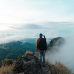 Podstawowy sprzęt każdego alpinisty. Co musisz mieć?