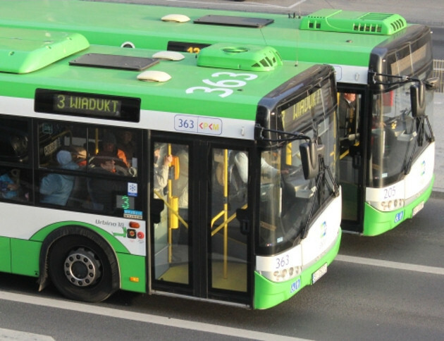 Upał w autobusie? Sprawdź, które linie mają klimatyzację – i gdzie jej szukać!
