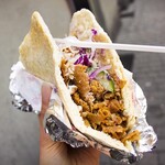 Nowy kebab w Białymstoku. Na otwarciu zjawiły się tłumy
