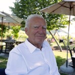 Seninorzy coraz częściej pracują. Statystyki mogą zaskakiwać