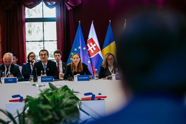 Podlaskie pod lupą Brukseli – pierwszy szczyt Regionów Wschodnich UE w Białowież