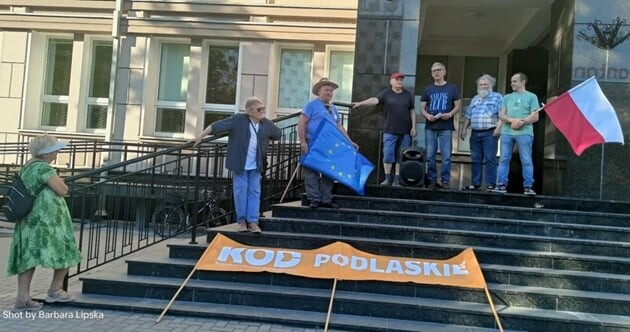 Wybory prezydenckie. KOD Podlaskie protestował przed sądem