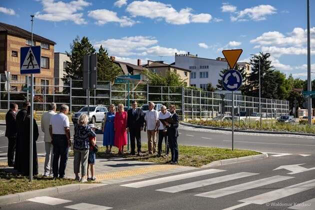 Święci zostali patronami ronda. Tabliczki już zamontowane