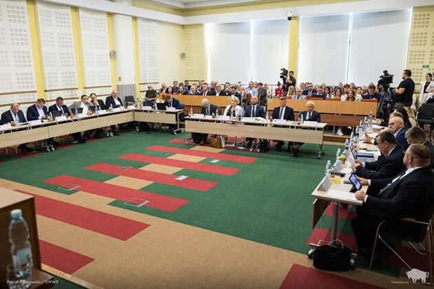 Zarząd województwa z absolutorium. Budżet 2024 zakończony 18-milionową nadwyżką