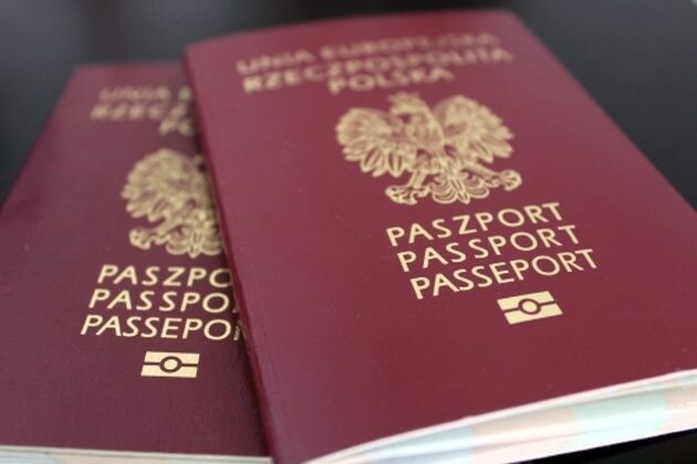 Podróż z dzieckiem? Sprawdź, o czym musisz pamiętać przed wyjazdem za granicę