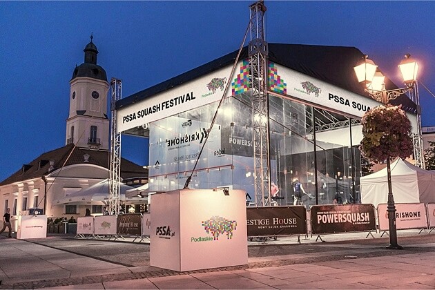 Sportowe emocje w centrum Białegostoku. Na Rynku Kościuszki stanie szklany kort