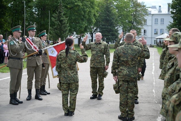 Straż Graniczna wzmacnia szeregi. Podlaski oddział ma nowych funkcjonariuszy