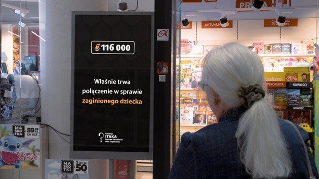 Widzisz ekran i myślisz: reklama. To kampania o zaginionym dziecku