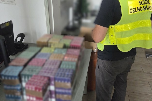 E-papierosy bez ostrzeżeń i norm. Nielegalny towar przejęty przez służby