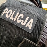 Ukradł laptopa przez okno. Chwilę później był już w rękach policji