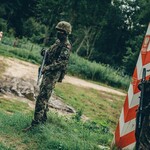 Atak na granicy z Białorusią. Polski żołnierz w szpitalu