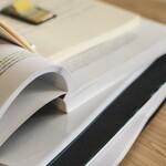 19-latka chciała sprzedać podręcznik. Straciła ponad 3 tys. zł