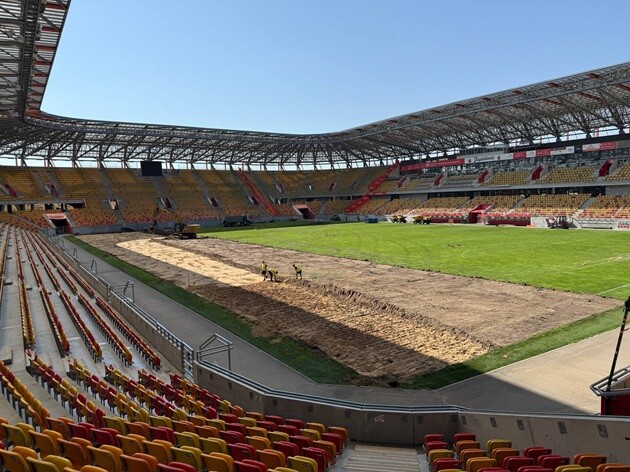 Będzie nowa murawa na stadionie. Ruszyła modernizacja