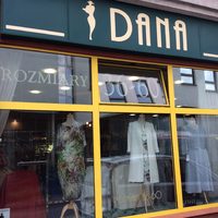 DANA. Puszysta i Szczupła Pani