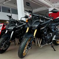 Multi Auto -  Autoryzowany dealer samochodów i motocykli marki Honda, Serwis blacharsko-lakierniczy