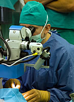 Centrum Okulistyczno-Laserowe. Laserowa korekcja wzroku. Diagnostyka i leczenie chorób oczu.