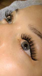 Przedluzanie rzes ! 2:1,3:1 Hollywood Lashes !  Do konca sierpnia promocja. 