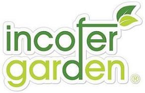 Pracownik Centrum Ogrodniczego Incofer Garden Market