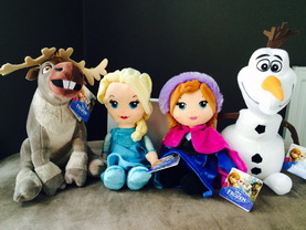 FROZEN/KRAINA LODU Elsa, Anna, Swen, Olaf pluszowe maskotki