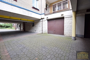 Garaż na sprzedaż*Nowe Miasto*ul.Zachodnia 1*27m2!
