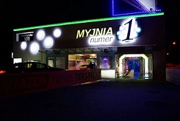 Myjnia Numer 1 zatrudni