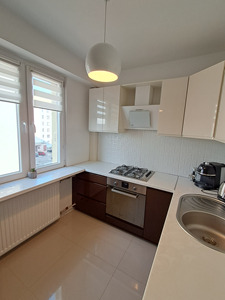 Nowe Miasto * 3 pokoje * balkon