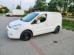 ZADBANY CITROEN BERLINGO 2017r